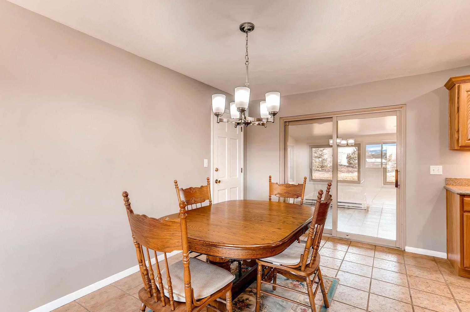 13361-w-78th-ave-arvada-co-large-008-14-dining-room-1500x999-72dpi